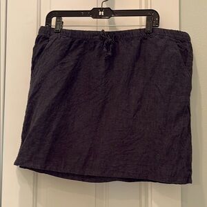Garnet Hill navy blue linen mini skirt.